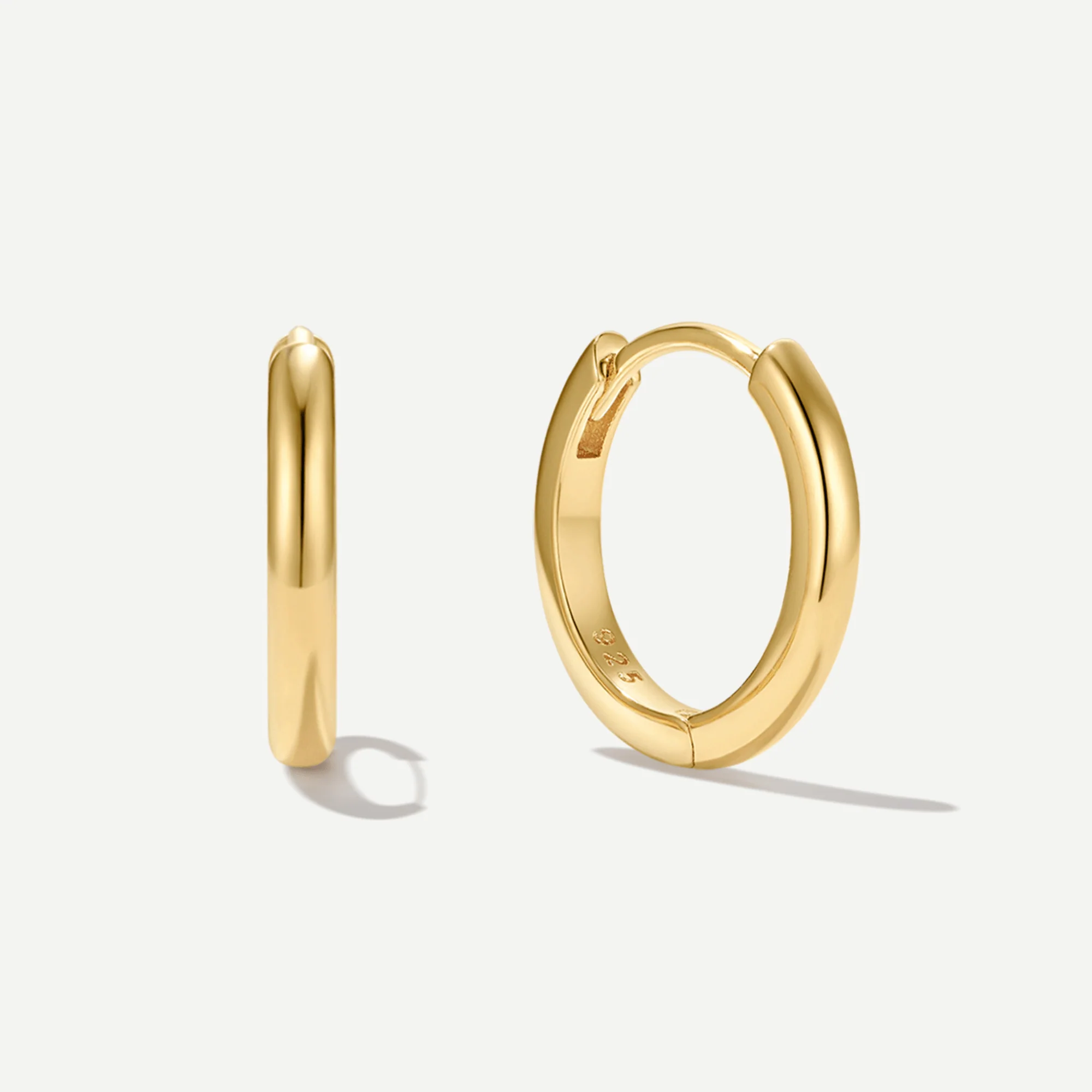 Balance Medium Hoops
