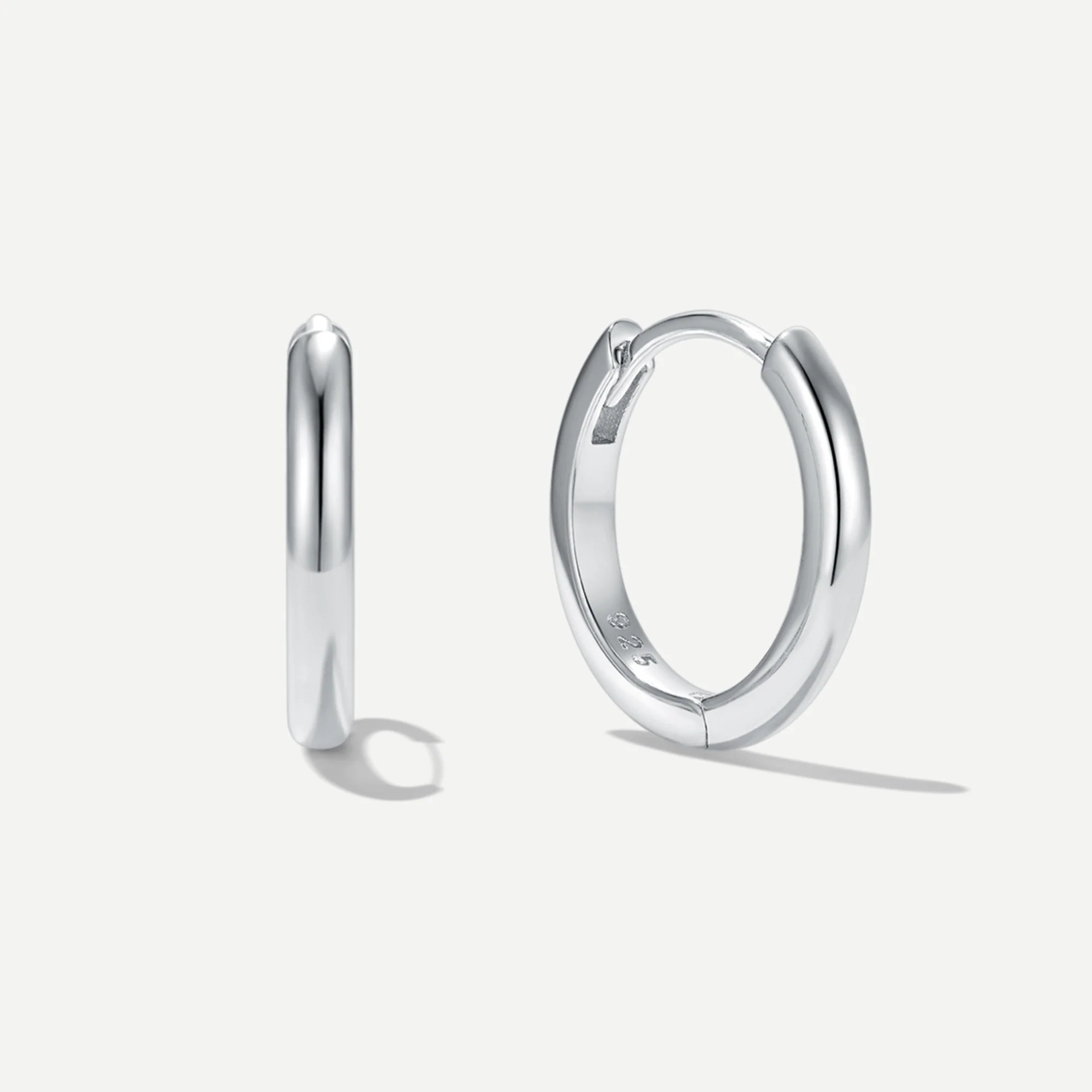 Balance Medium Hoops