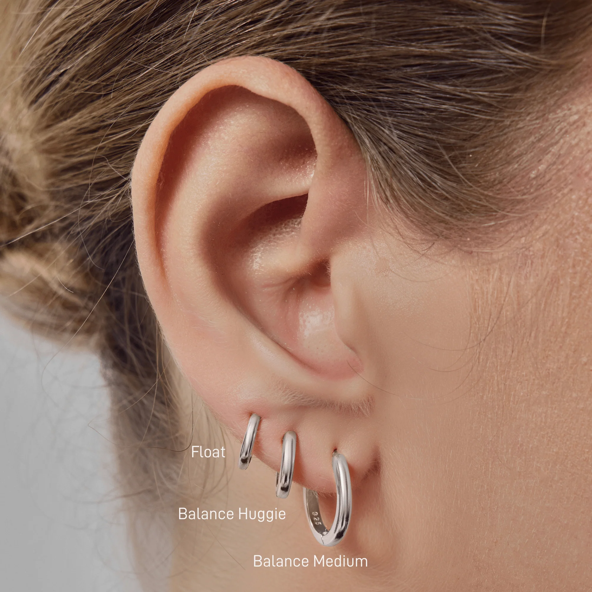 Balance Medium Hoops - Image 5