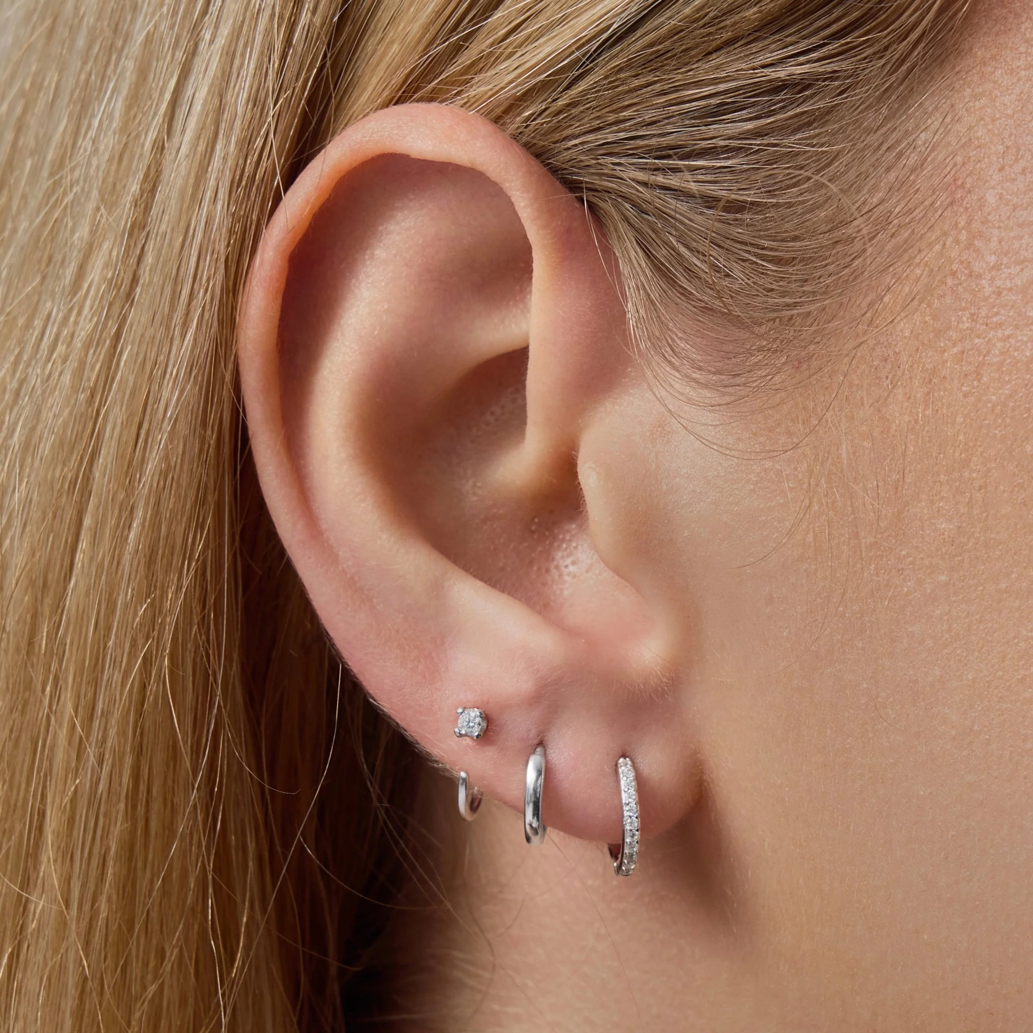 Pavé Fire Moissanite Huggie Hoops - Image 2