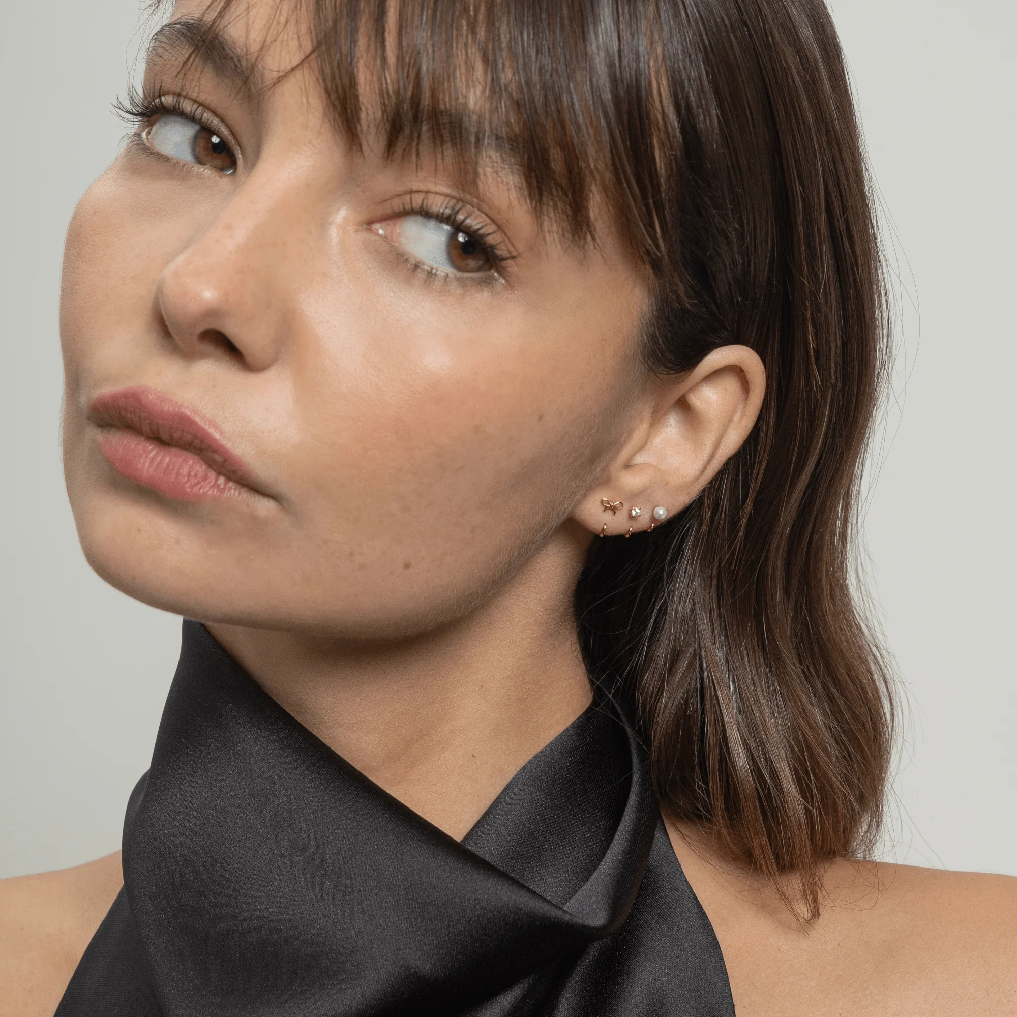 Stay Close Bow Hoops Set - Image 4