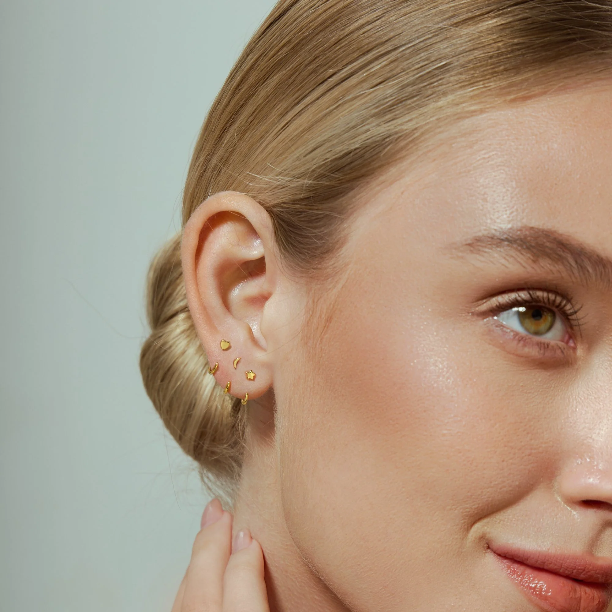 Stay Close Charm Hoops Set - Image 4