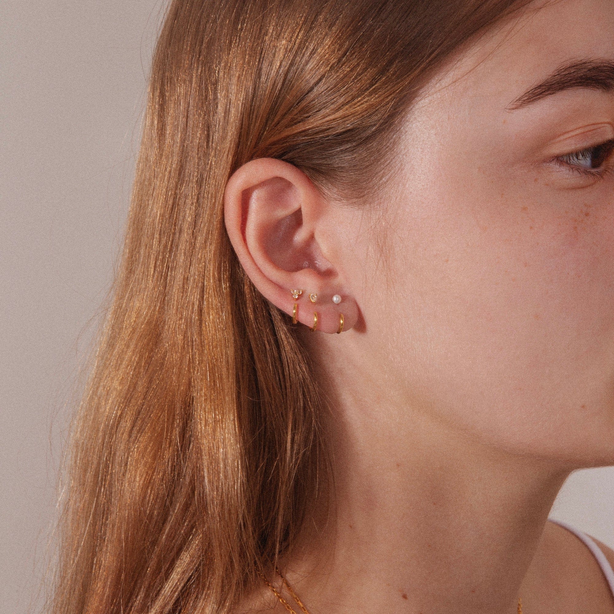 Stay Close Pearl Hoops Set - Image 3