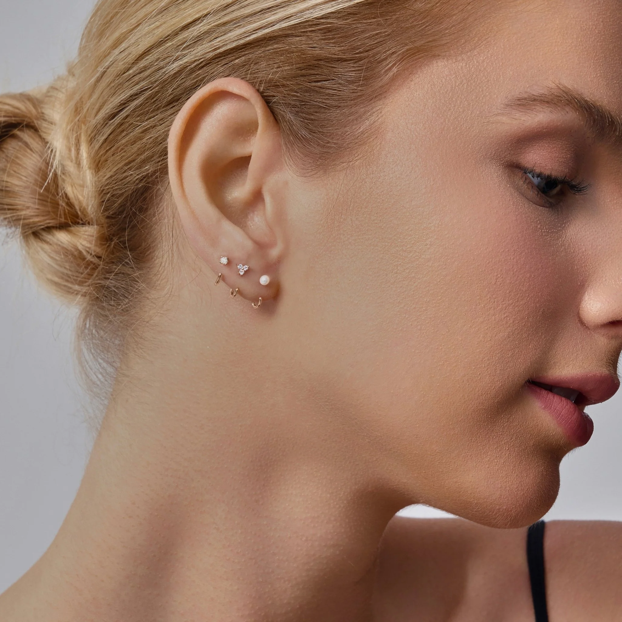 Stay Close Pearl Hoops Set - Image 4