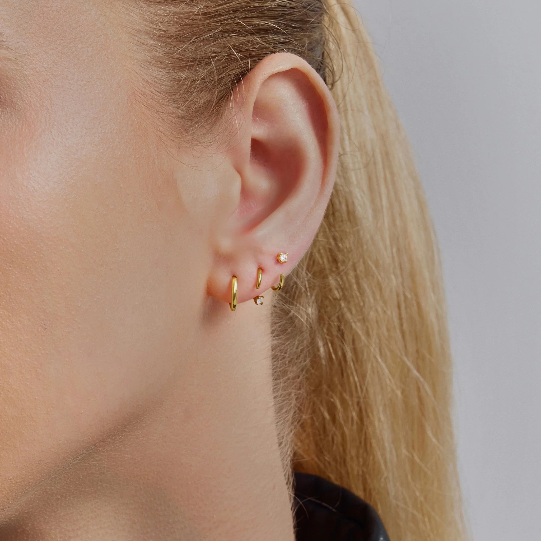 Swerve Moissanite Hoops - Image 4